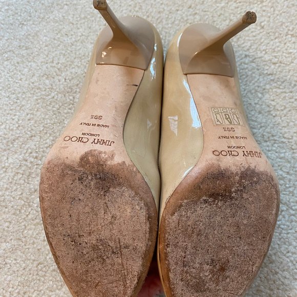 Jimmy Choo Beige Patent Leather Pumps - size 39.5 - Picture 2 of 4